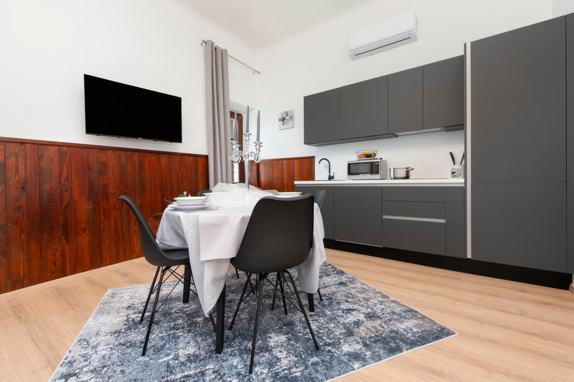 Apartment Rubi Ровинь Экстерьер фото